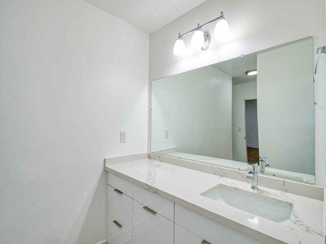 Gallery Photo 21